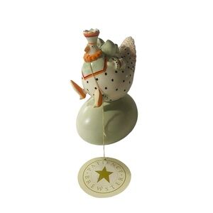 Patience Brewster 2 piece speckled chicken salt and pepper shaker kitchen decor